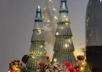 Top Glass Christmas Ornaments That Enhance Festive Decor with a Magical Glow