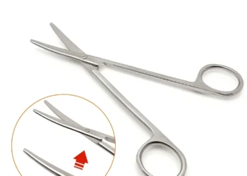 Precision Cutting with Tc Metzenbaum Scissors for Delicate Surgical Procedures