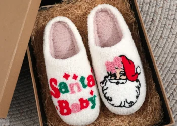Cozy Up This Winter with Stylish Gingerbread Slippers for Couples